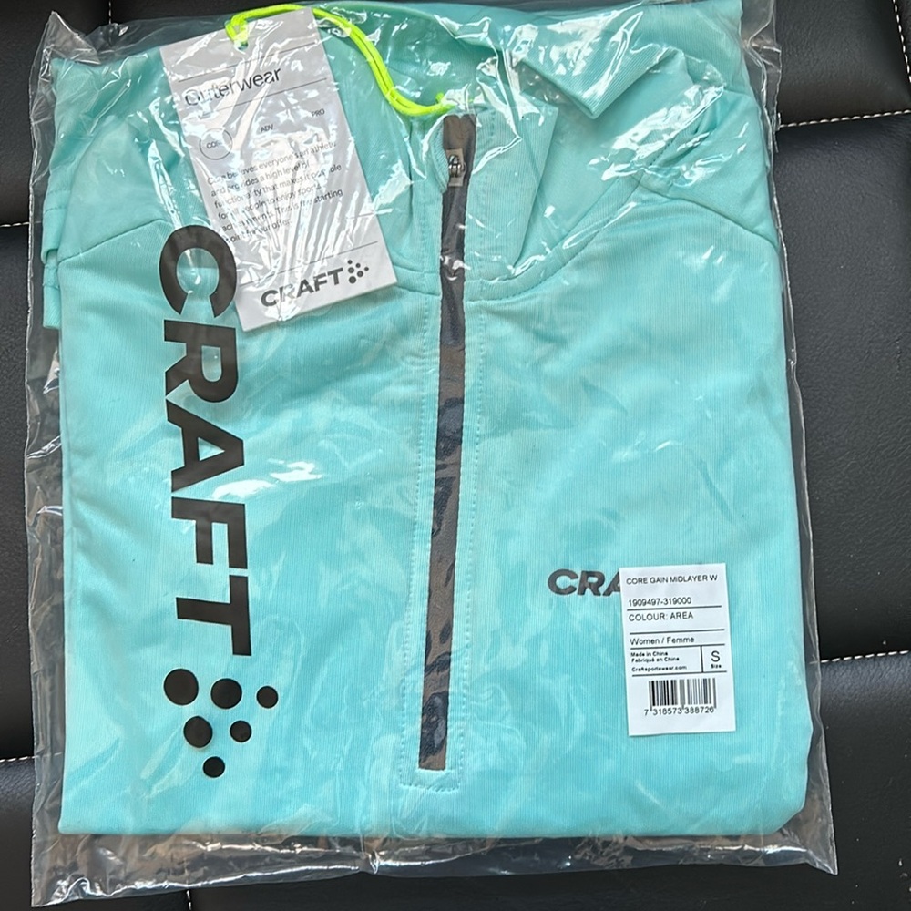 New in bag Craft core gain midlayer women’s small - Area color